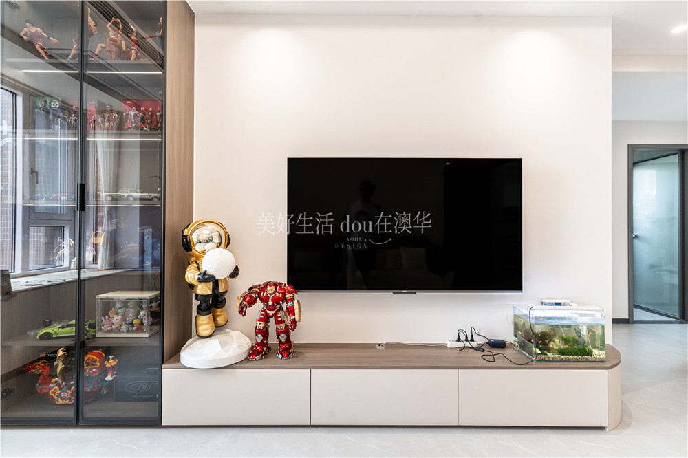 老房翻新,現(xiàn)代風
